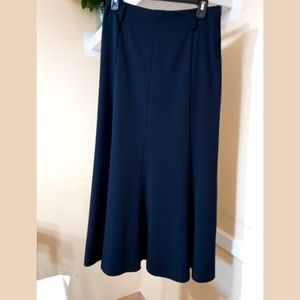 Avenue long,  A line skirt